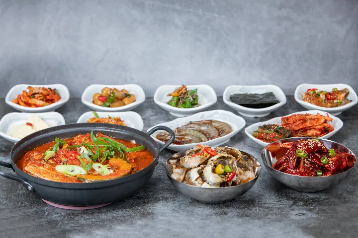 韓国産タチウオの煮付け定食（1人前・2人前から注文）