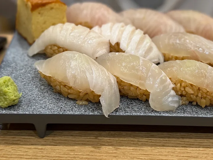 ヒラメ寿司（10貫）