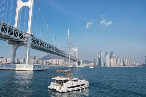 THE BAY 101ヨットツアー