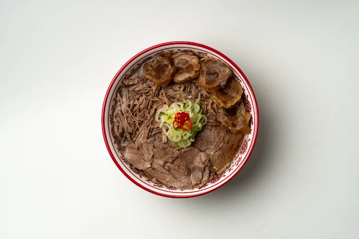チャドルバギ・牛バラ肉・牛すじのフォー