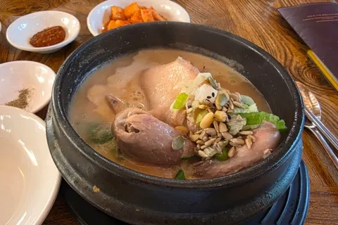 土俗村