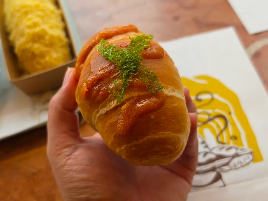 Who’s Who MUMU Bakery — 明太子をのせた塩パン