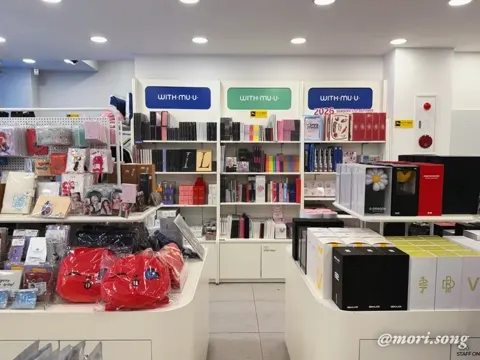 WITHMUU 明洞店