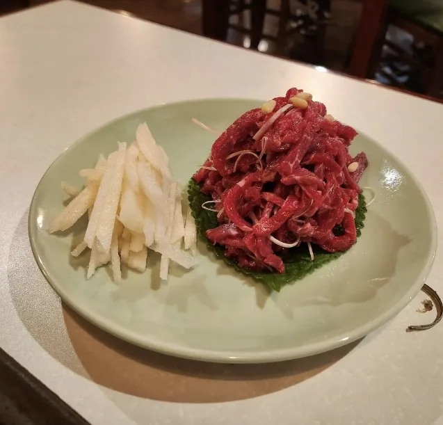 韓牛ユッケ（135g）