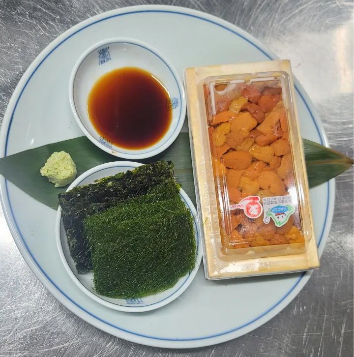 北海道産ウニ（100g）