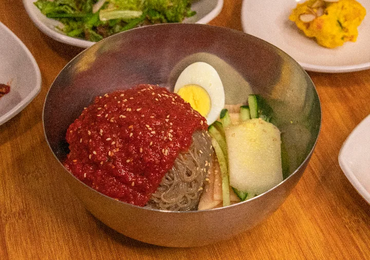 ビビン冷麺