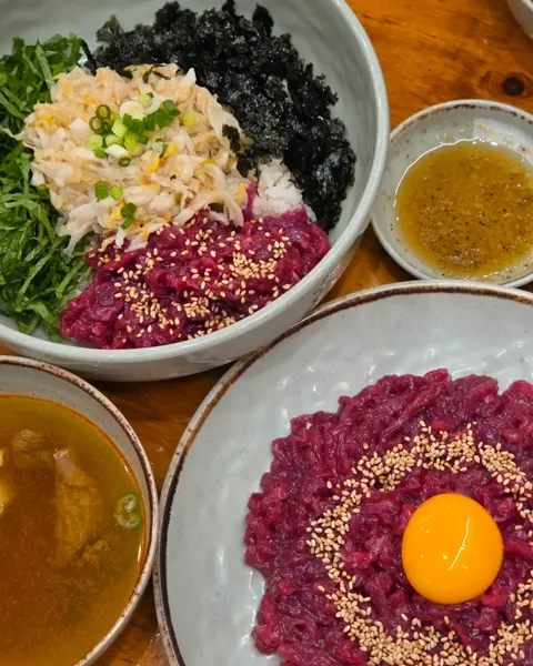 ユッケチャメチッ 本店