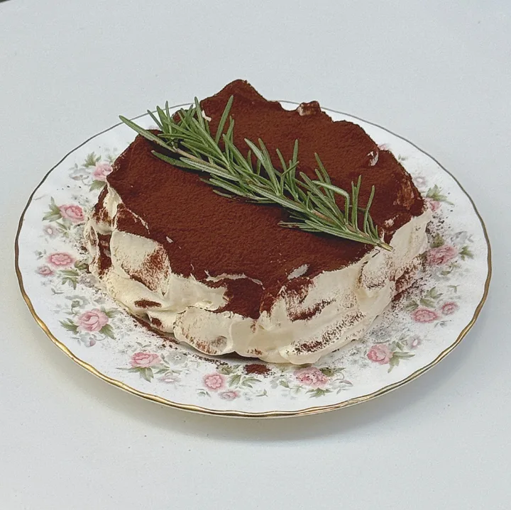 CLASSIC TIRAMISU
